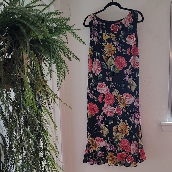 A Wild Thyme Dresses & Skirts - Floral Print Navy Maxi Dress with Ruffle Hem